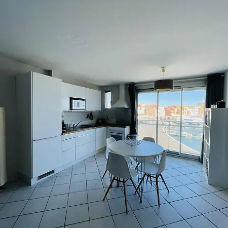 Bel Avec Wifi Au Cap D'agde - Fr-1-723-65